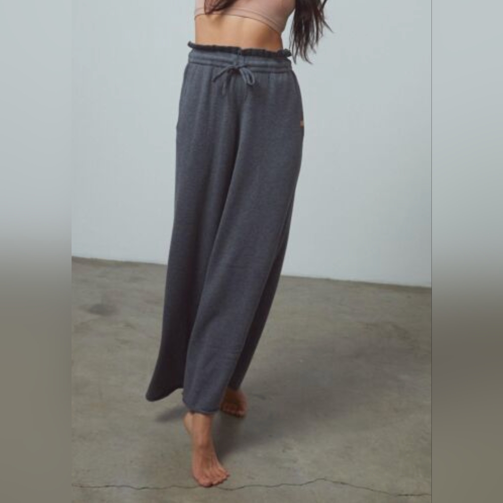 Lunya Cozy Cotton Silk Relaxed Ankle Pant